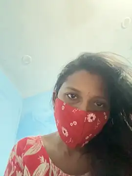 Snapshot of Dimpu_queens chatting on May 6, 11:37 am Dimpu queens online show from May 6, 11:37 am