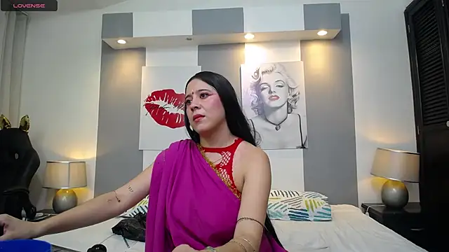 Snapshot of _tamara_priya_ chatting on June 2, 11:56 am tamara priya online show from June 2, 11:56 am