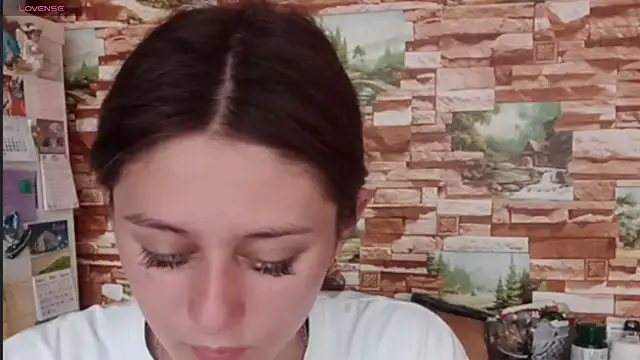 Snapshot of MercySoeder chatting on June 18, 12:09 pm MercySoeder online show from June 18, 12:09 pm