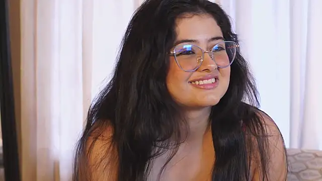 Snapshot of Madison_Flame chatting on June 10, 6:40 pm Madison Flame online show from June 10, 6:40 pm