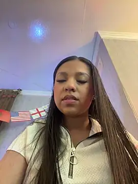 Dulcerouss   online show from June 15, 11:23 am