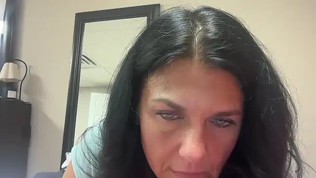 Snapshot of cum2medaddy2 chatting on June 21, 10:23 pm cum2medaddy2 online show from June 21, 10:23 pm