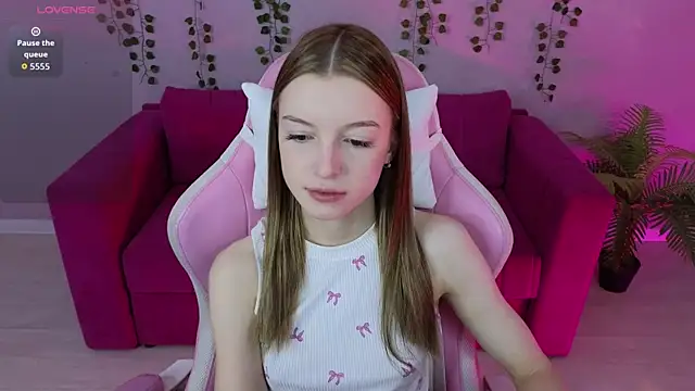 Eva Th0mpson online show from June 3, 12:57 am