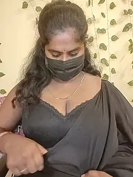 Snapshot of Sravani_cutee_ chatting on June 3, 4:37 am Sravani cutee online show from June 3, 4:37 am