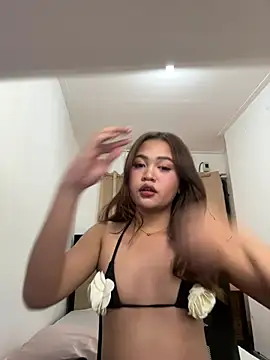 Snapshot of savanna_flair chatting on May 1, 11:15 am savanna flair online show from May 1, 11:15 am