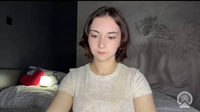 Amalia Lambert 13 online show from May 22, 7:19 pm