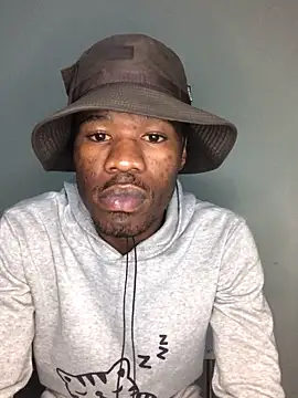 thandolezwe1 online show from May 6, 4:23 pm