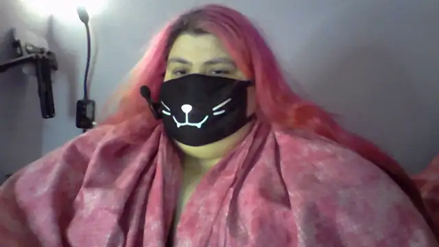 Lady KitsuneBIG online show from May 11, 5:54 pm