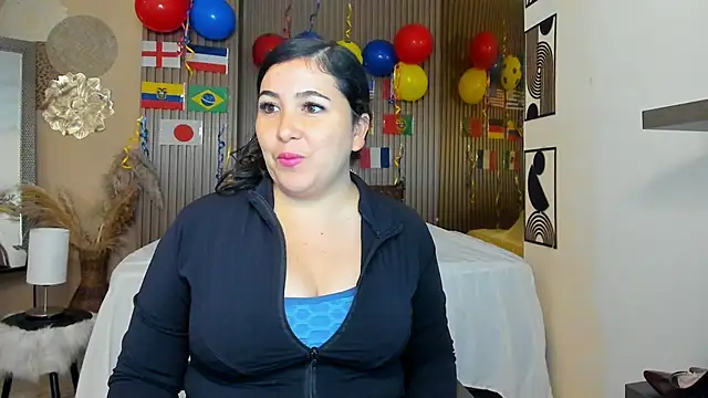 BBWLuxuryMuse online show from June 15, 12:07 pm