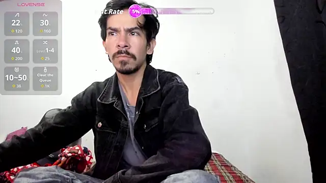 Snapshot of Piter_Drako chatting on June 16, 10:45 pm Piter Drako online show from June 16, 10:45 pm