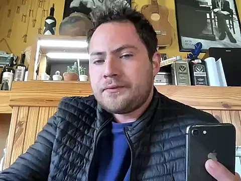 alecsgzz online show from May 5, 4:04 pm