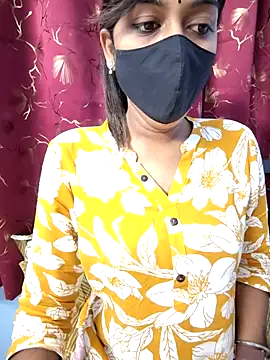 Snapshot of Menaxi_Baby7 chatting on June 21, 4:09 pm Menaxi Baby7 online show from June 21, 4:09 pm