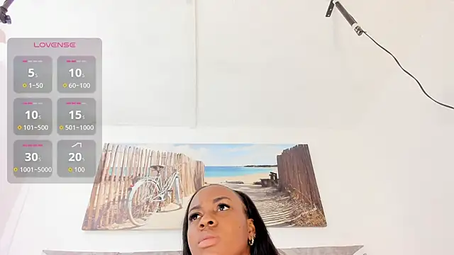 Alisson-Noa online show from May 26, 12:45 pm