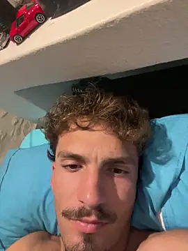 Albert daddyyy online show from June 17, 8:54 pm