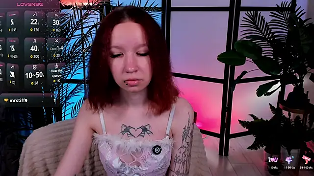 Snapshot of Mi_Mi_Mia chatting on July 23, 6:06 pm Mi Mi Mia online show from July 23, 6:06 pm