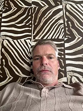 Snapshot of Thor-82 chatting on June 12, 1:21 pm Thor-82 online show from June 12, 1:21 pm