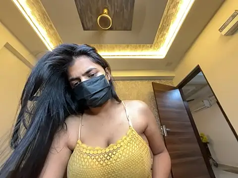 Snapshot of Miss_Heer chatting on May 31, 4:47 pm Miss Heer online show from May 31, 4:47 pm