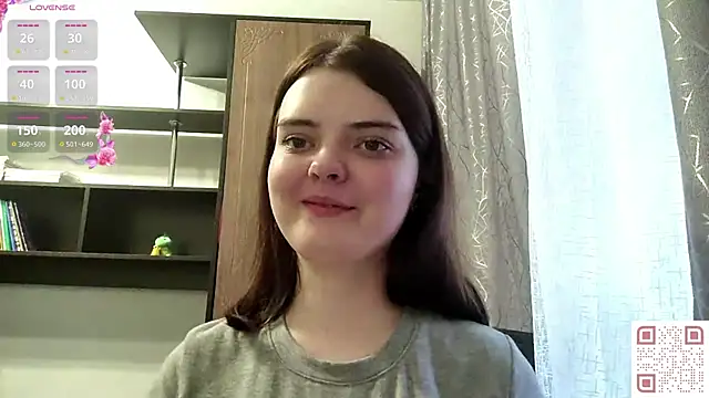 Snapshot of RebelDesiree chatting on May 28, 2:03 pm RebelDesiree online show from May 28, 2:03 pm