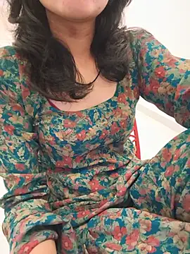 Snapshot of zoya_baby_ chatting on August 8, 4:36 am zoya baby online show from August 8, 4:36 am
