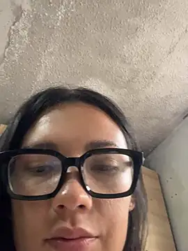 Snapshot of sarita_hos chatting on June 6, 9:30 pm sarita hos online show from June 6, 9:30 pm