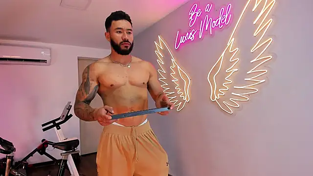 Axel power  online show from May 7, 3:34 am