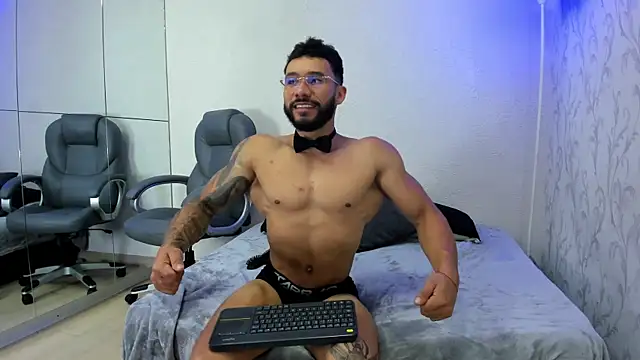 Axel power  online show from May 21, 3:24 am