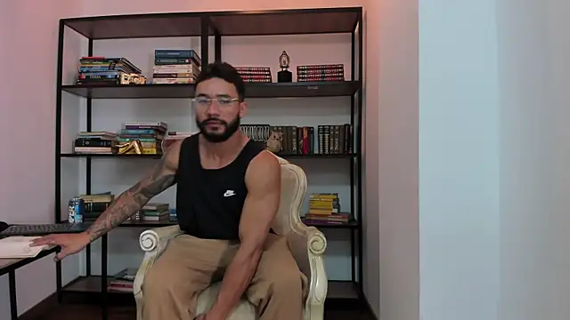 Axel power  online show from May 26, 3:46 am