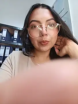 Snapshot of JENNIFER__03 chatting on July 14, 3:51 pm JENNIFER 03 online show from July 14, 3:51 pm