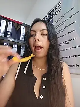 Snapshot of JENNIFER__03 chatting on July 23, 6:28 pm JENNIFER 03 online show from July 23, 6:28 pm