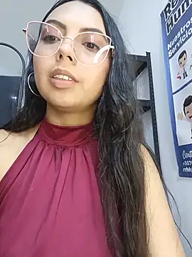 Snapshot of JENNIFER__03 chatting on August 4, 4:53 pm JENNIFER 03 online show from August 4, 4:53 pm