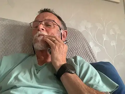 Snapshot of Moonraker64 chatting on June 21, 7:49 pm Moonraker64 online show from June 21, 7:49 pm