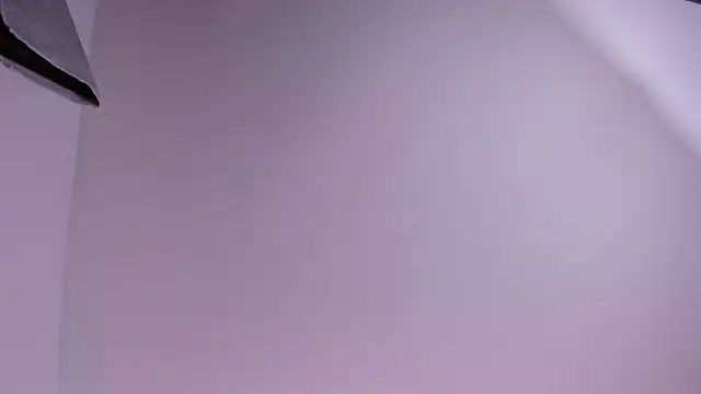 Snapshot of AmaraLewis chatting on July 22, 1:03 pm AmaraLewis online show from July 22, 1:03 pm