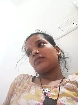 Snapshot of Student_garl_1 chatting on May 14, 2:29 am Student garl 1 online show from May 14, 2:29 am