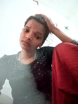 Snapshot of Student_garl_1 chatting on May 15, 9:49 am Student garl 1 online show from May 15, 9:49 am