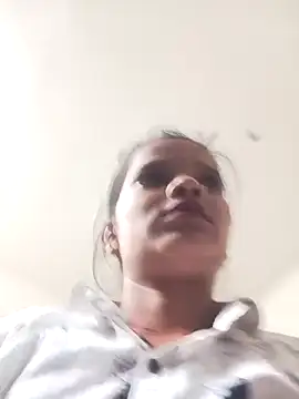 Student garl 1 online show from July 5, 11:17 am