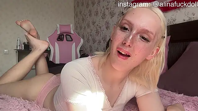 llinabarbie online show from July 19, 12:42 pm