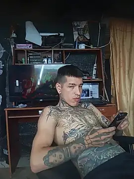Snapshot of demoni0802 chatting on June 7, 6:55 pm demoni0802 online show from June 7, 6:55 pm