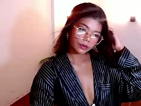 charlene pretty online show from June 17, 5:54 am