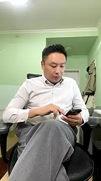 Snapshot of mrcake666 chatting on July 9, 12:42 pm mrcake666 online show from July 9, 12:42 pm