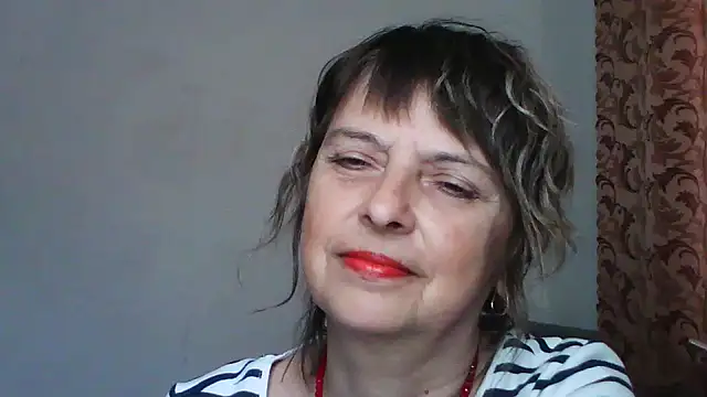 ElizabethGorden online show from May 8, 10:09 am