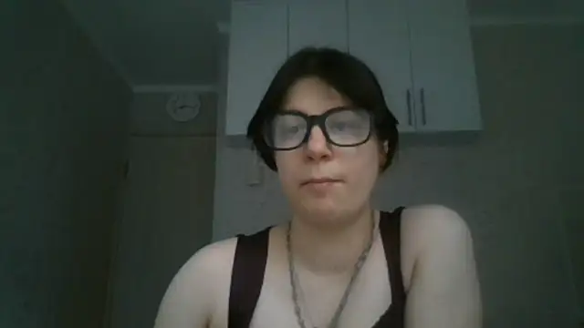 Snapshot of GrayceDeclet chatting on July 2, 5:19 pm GrayceDeclet online show from July 2, 5:19 pm
