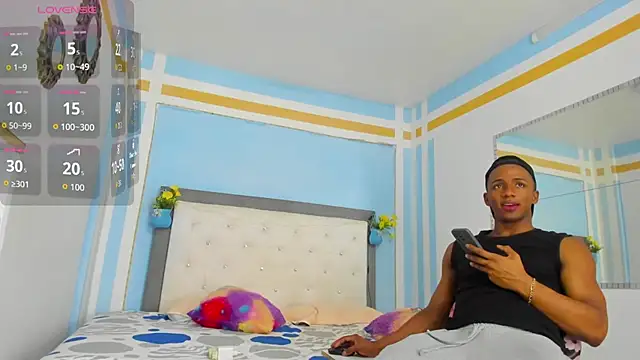 Snapshot of CloeHuffman chatting on July 28, 8:34 pm CloeHuffman online show from July 28, 8:34 pm
