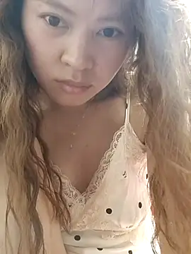 Snapshot of huiliu228 chatting on May 10, 2:55 pm huiliu228 online show from May 10, 2:55 pm