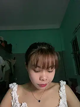Snapshot of Cry_sexy chatting on May 19, 6:58 pm Cry sexy online show from May 19, 6:58 pm