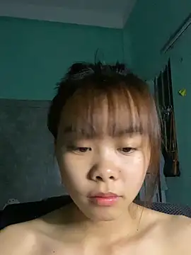 Snapshot of Cry_sexy chatting on May 28, 6:16 pm Cry sexy online show from May 28, 6:16 pm