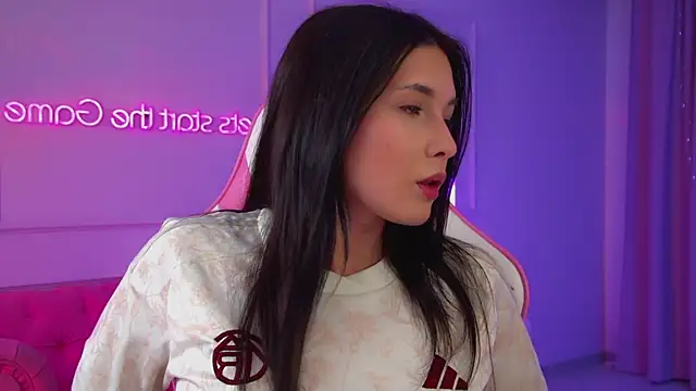 Snapshot of VanessaCelestis chatting on June 26, 6:45 pm VanessaCelestis online show from June 26, 6:45 pm