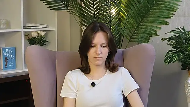 CortneyCagey online show from May 6, 9:03 am