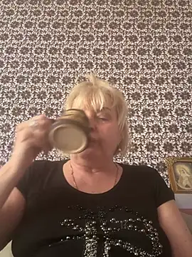 Snapshot of AnastasiaGrey777 chatting on July 9, 4:44 pm AnastasiaGrey777 online show from July 9, 4:44 pm