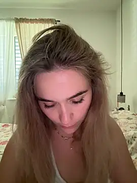 Snapshot of LillyStarr chatting on July 3, 12:55 pm LillyStarr online show from July 3, 12:55 pm