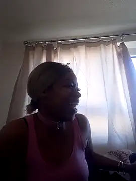 Snapshot of MissVegas chatting on May 24, 5:18 pm MissVegas online show from May 24, 5:18 pm